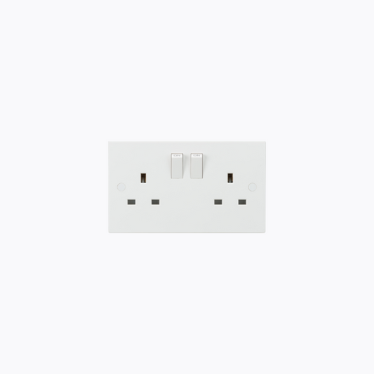 SN9000 - Knightsbridge - 13A 2G DP Switched Socket with Twin Earths
